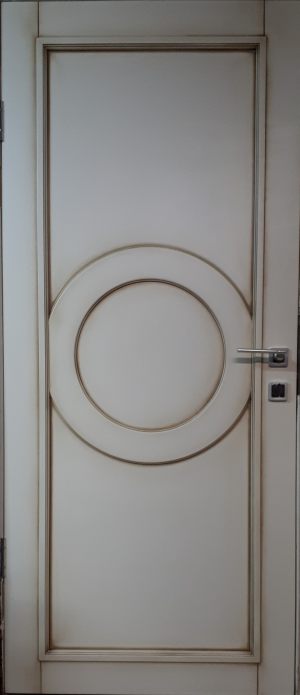 Межкомнатная дверь в профиле массив (эмаль с патиной) Красногорск